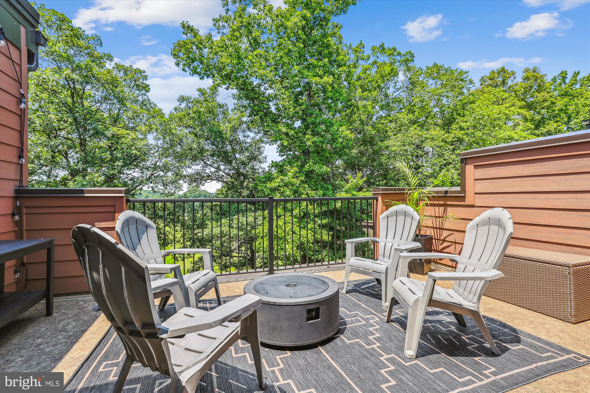 3538 SUTTON HEIGHTS CIRCLE