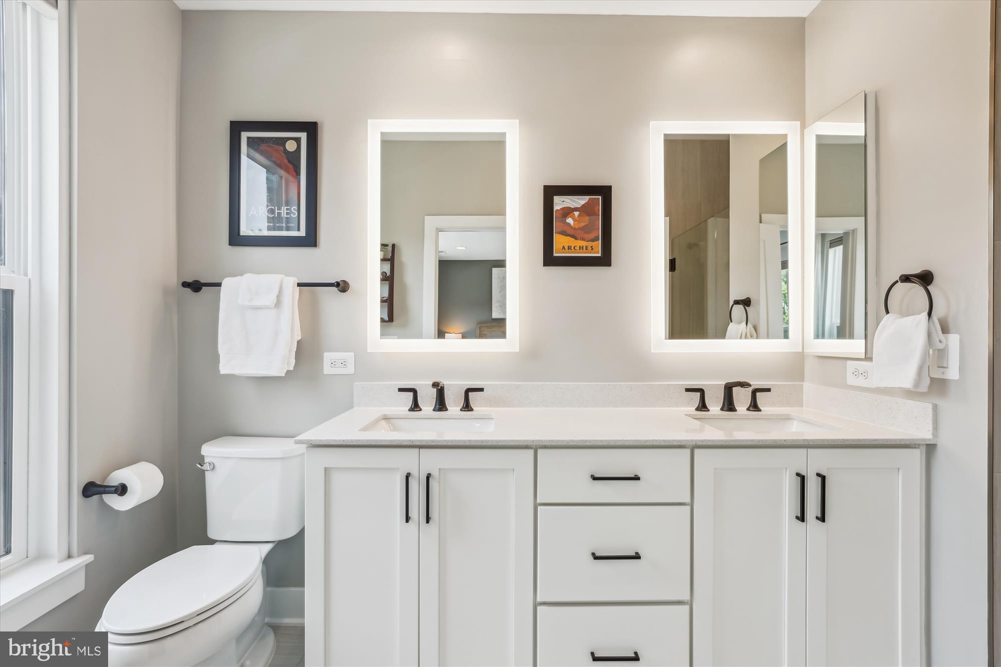 3538 SUTTON HEIGHTS CIRCLE