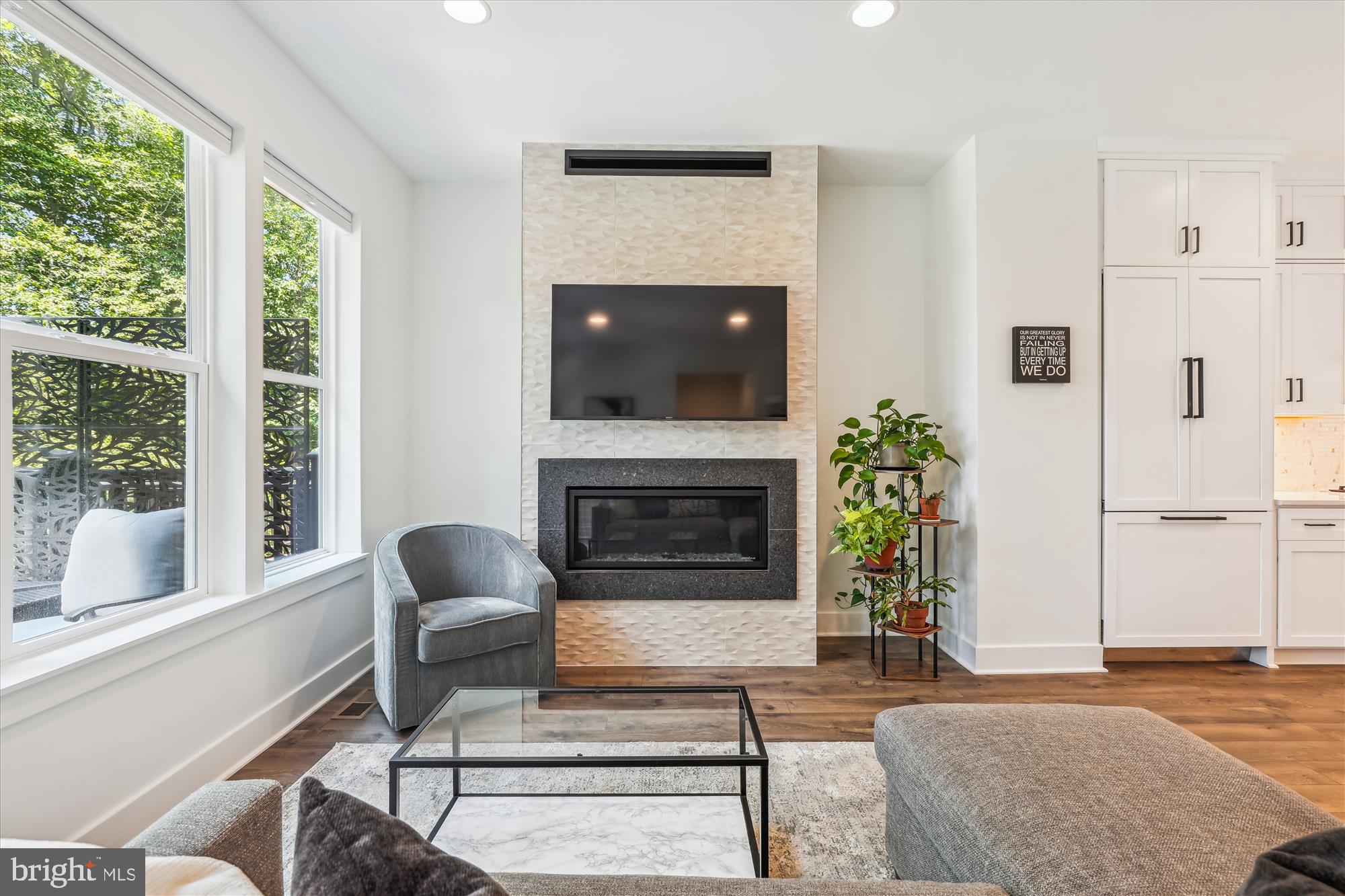 3538 SUTTON HEIGHTS CIRCLE