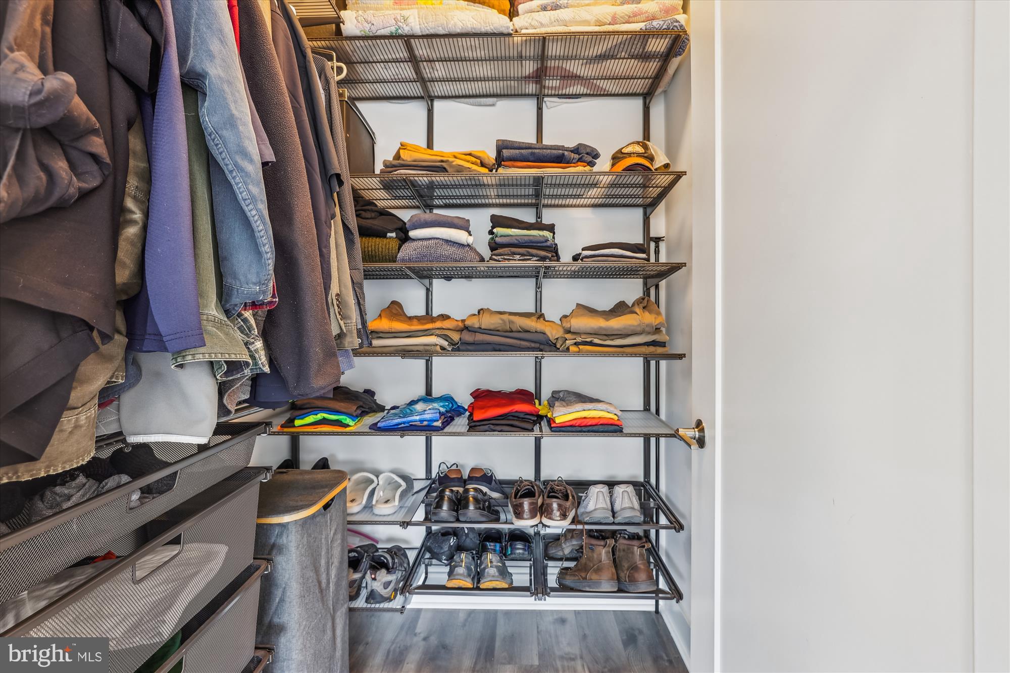 3538 SUTTON HEIGHTS CIRCLE