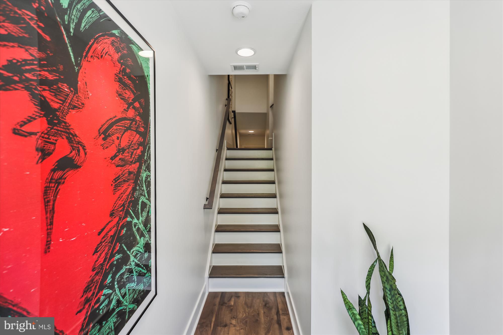 3538 SUTTON HEIGHTS CIRCLE