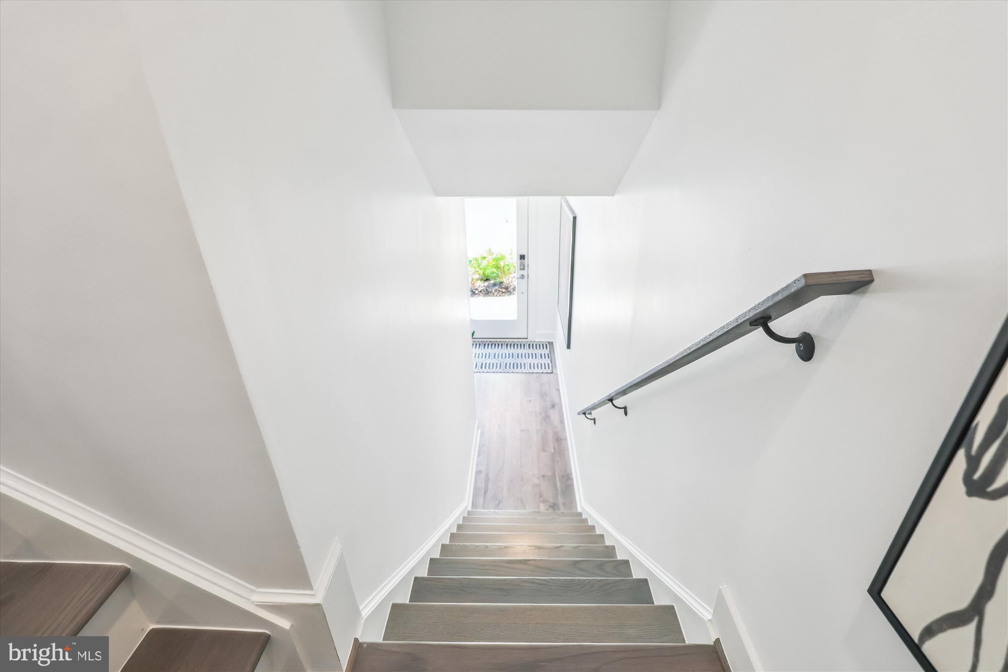 3538 SUTTON HEIGHTS CIRCLE