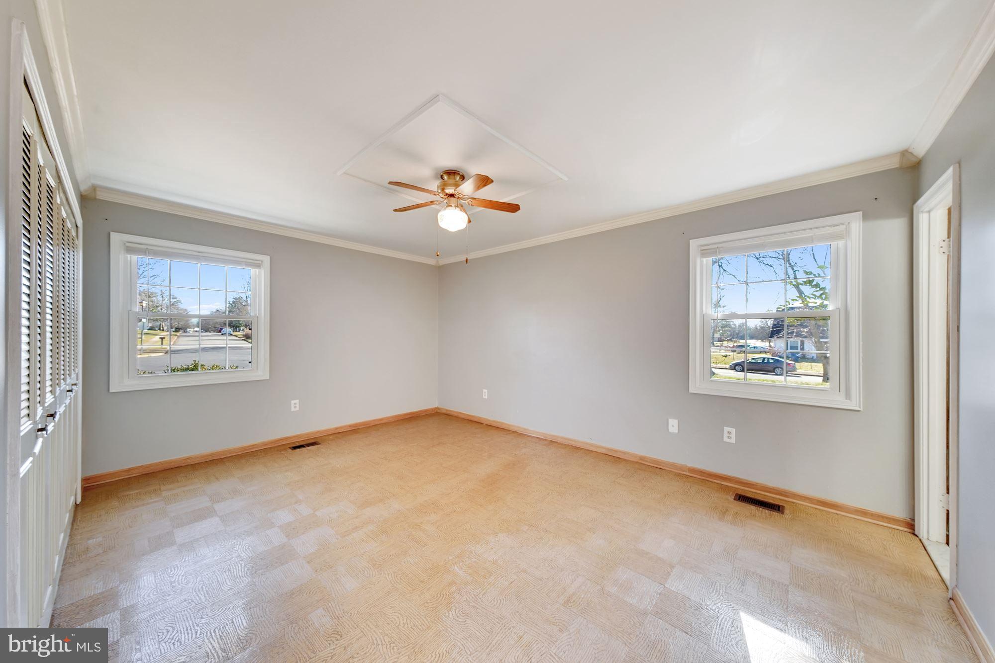 4102 PLAZA LANE