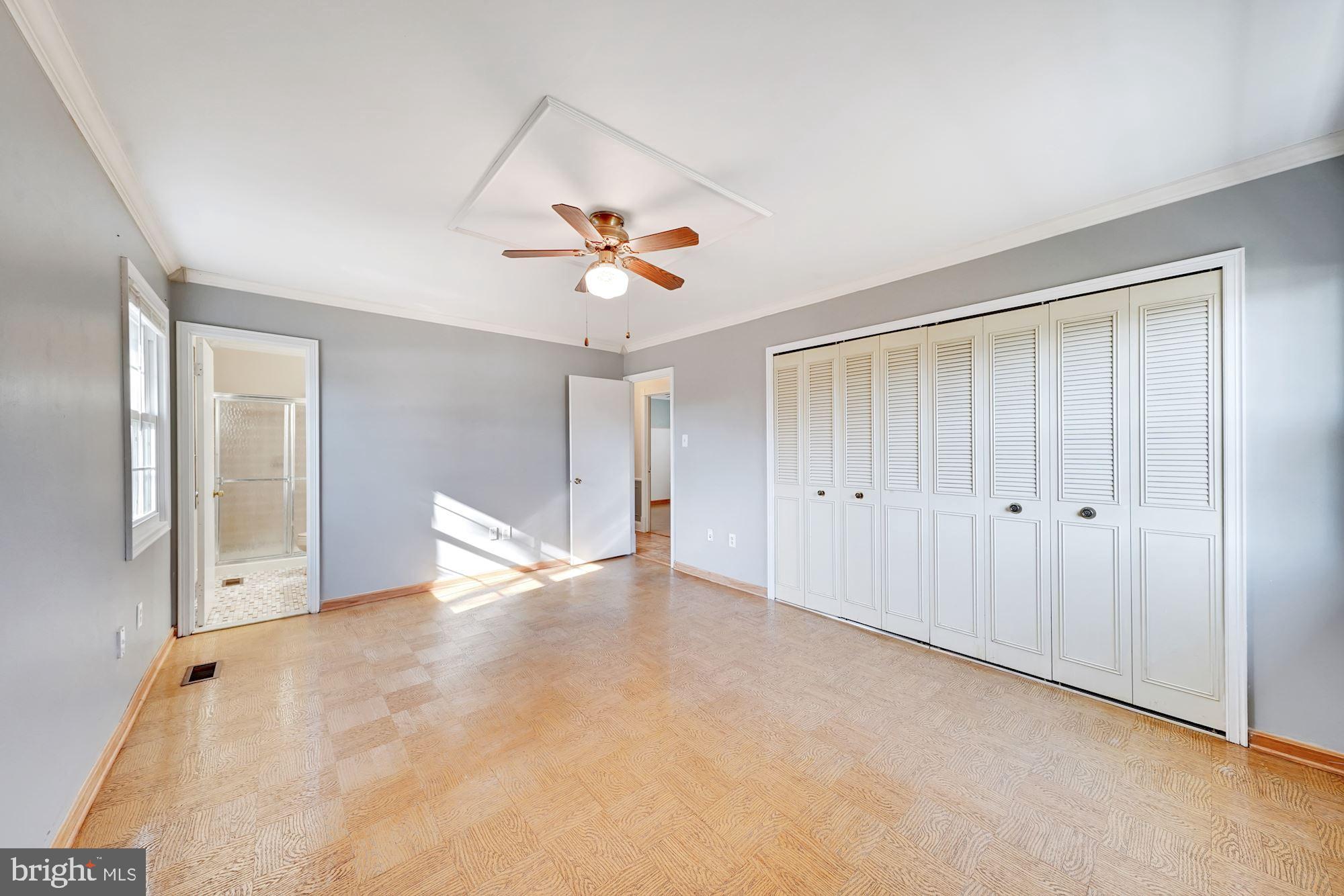 4102 PLAZA LANE