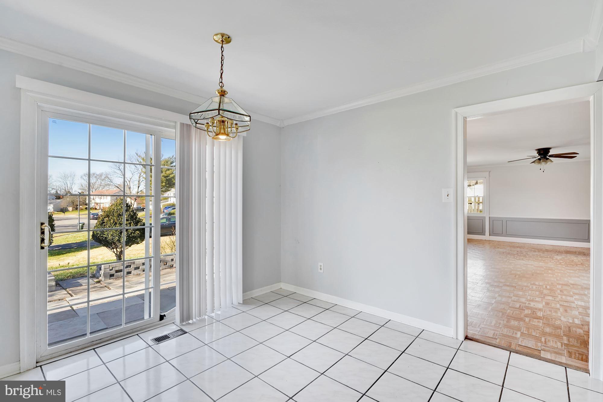 4102 PLAZA LANE