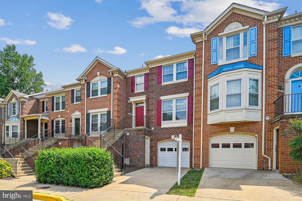 6509 CASTINE LANE