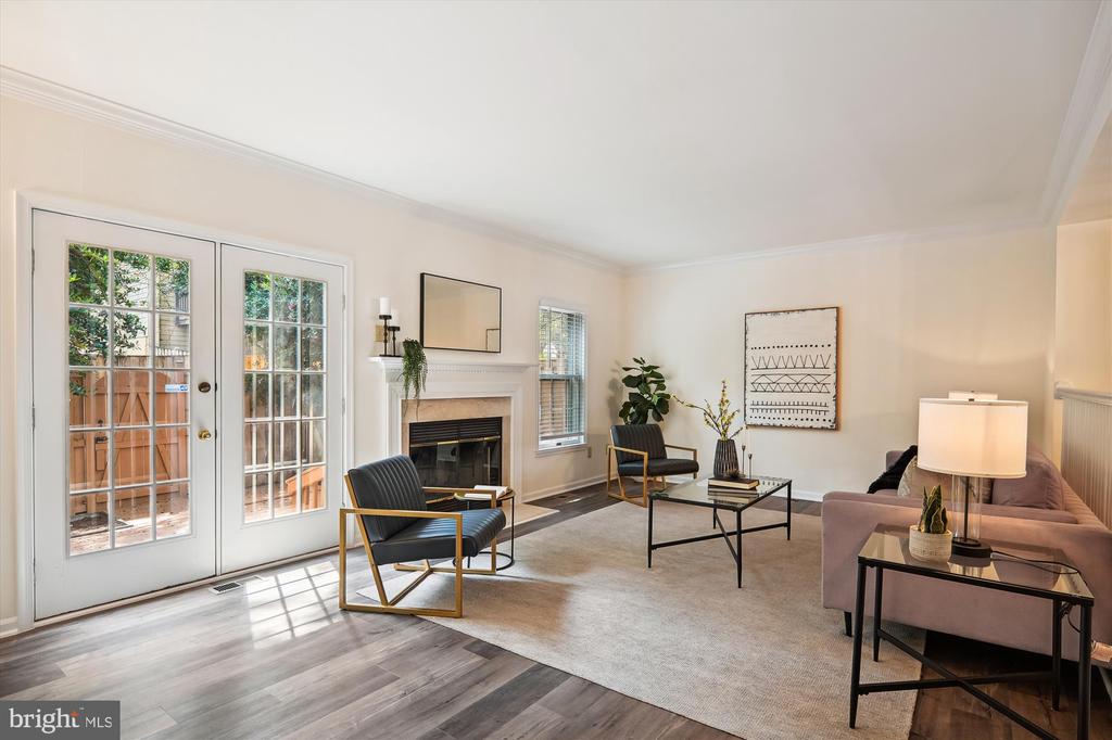 6509 CASTINE LANE