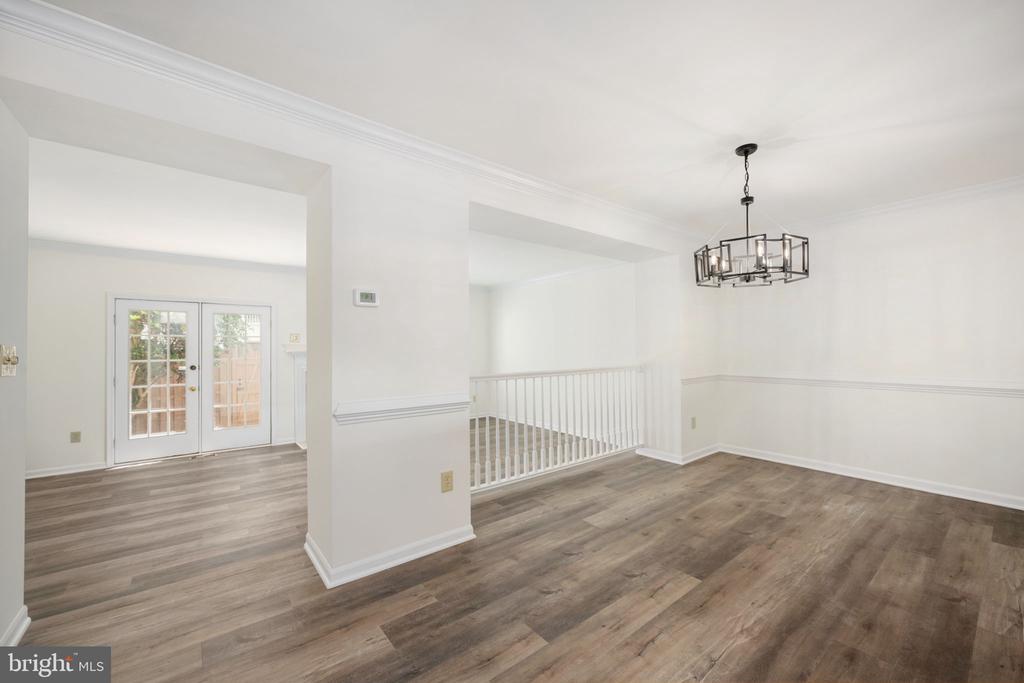 6509 CASTINE LANE