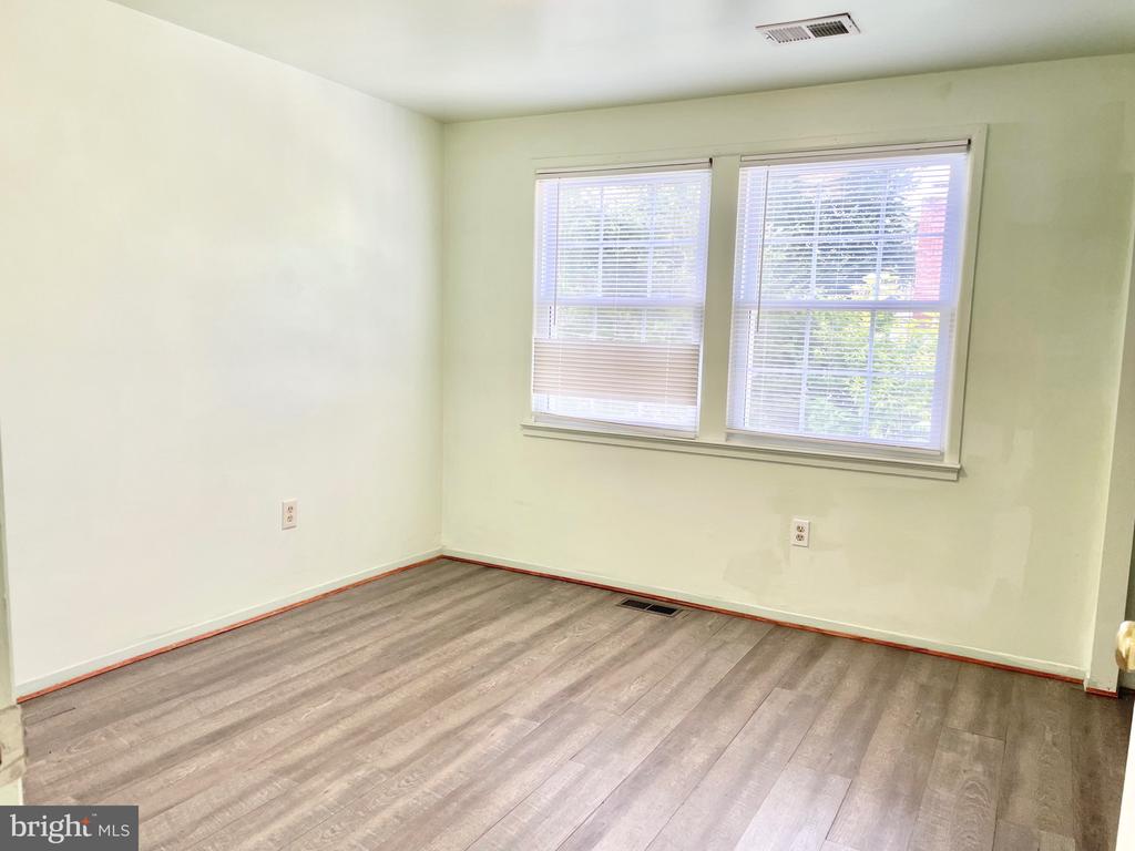 13126 PEBBLE LANE