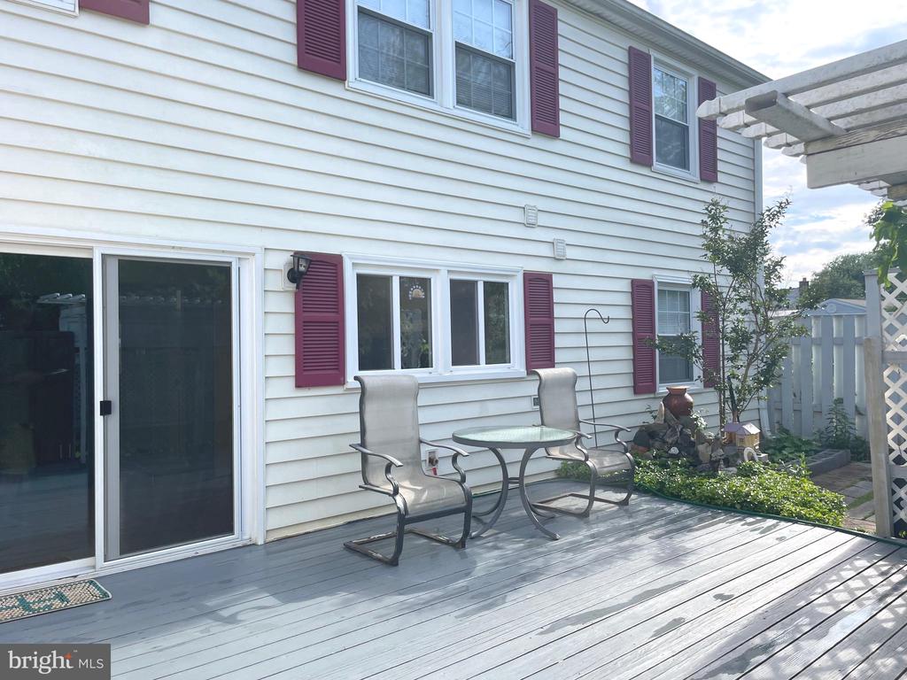 13126 PEBBLE LANE