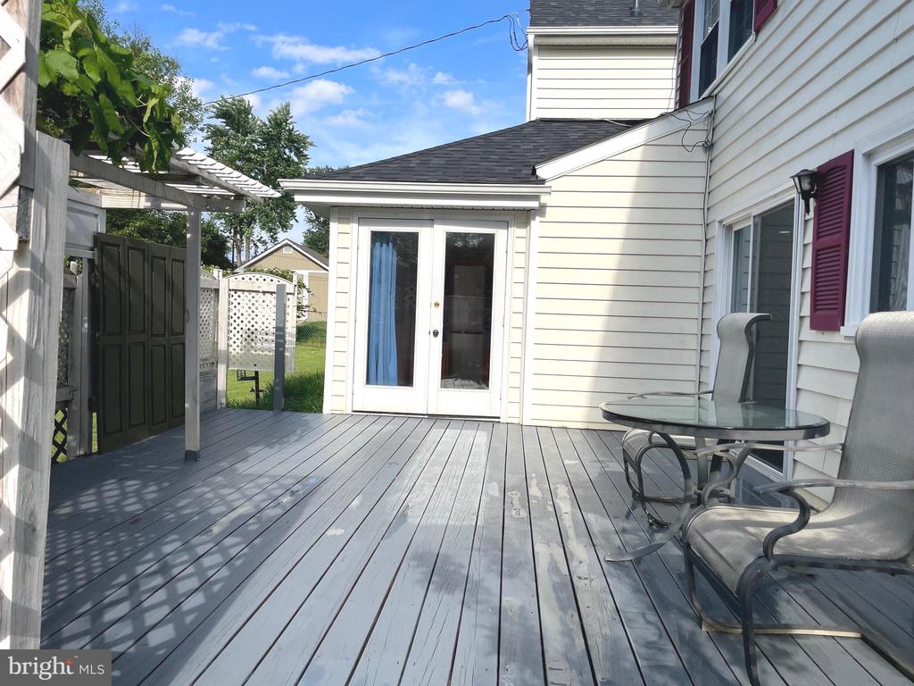 13126 PEBBLE LANE