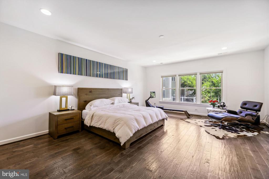 7228 MAGPIE LANE