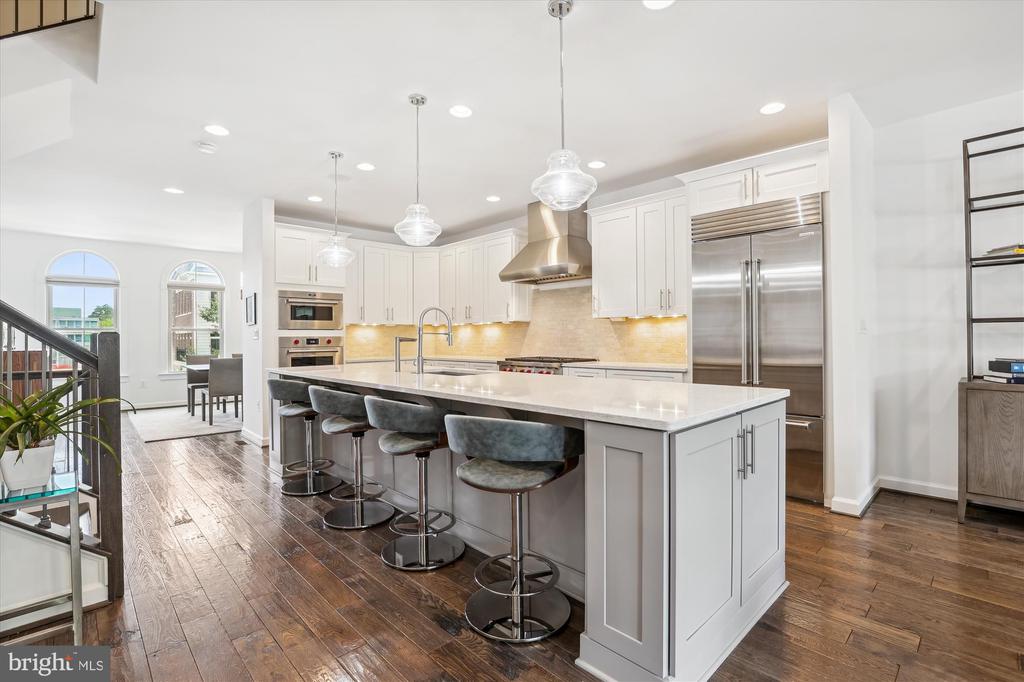 7228 MAGPIE LANE