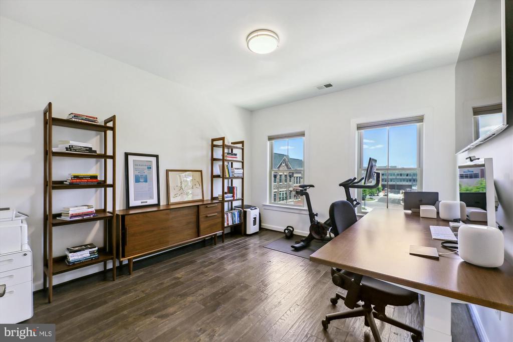 7228 MAGPIE LANE