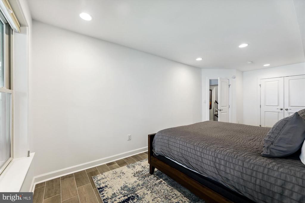 7228 MAGPIE LANE