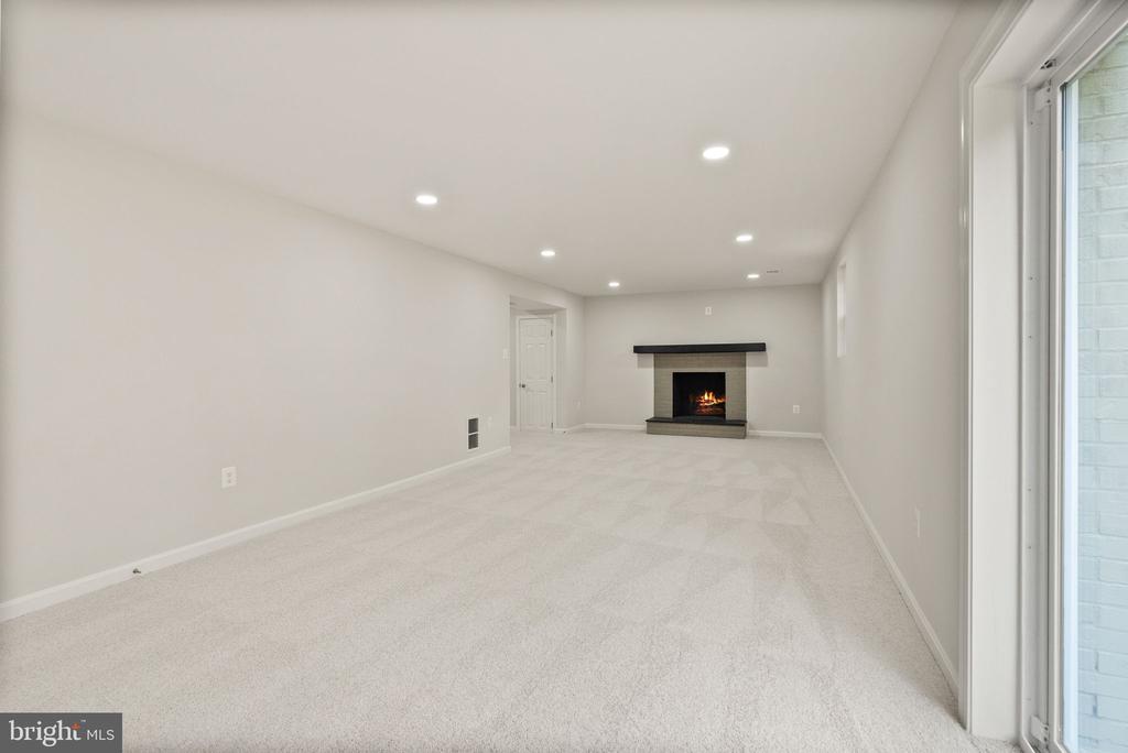 5127 PORTSMOUTH ROAD