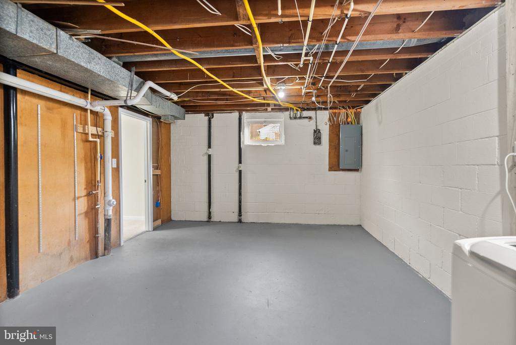 5127 PORTSMOUTH ROAD