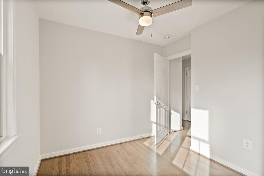 5127 PORTSMOUTH ROAD