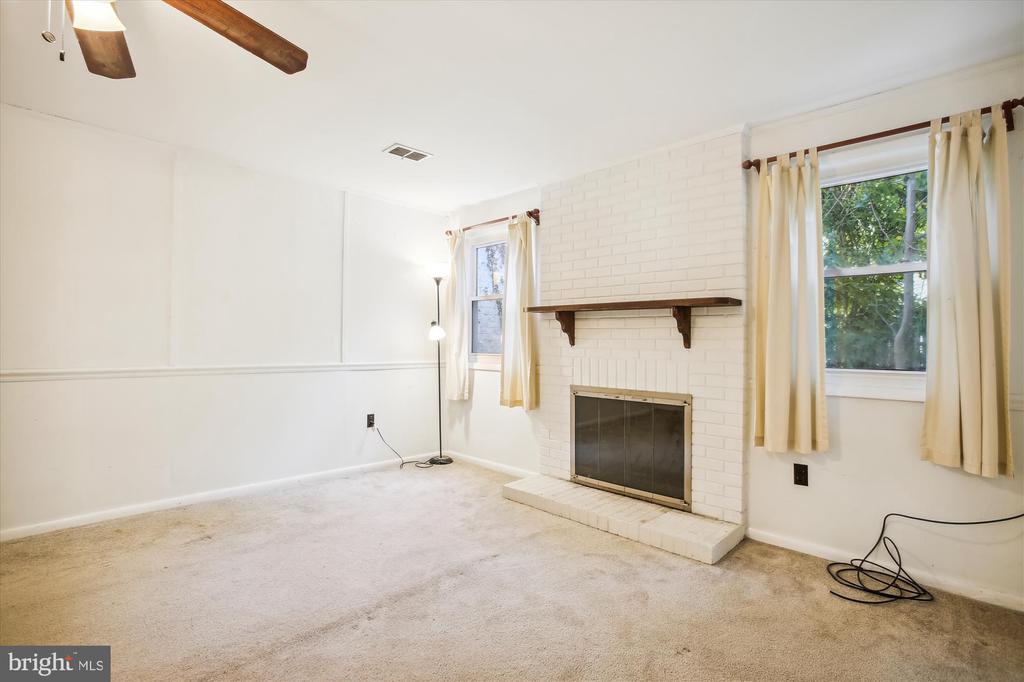 11153 BYRD DRIVE