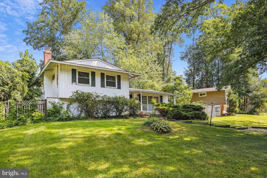 11153 BYRD DRIVE