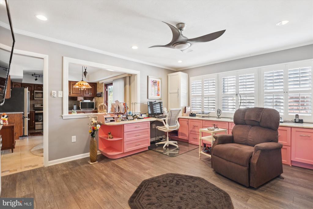 4212 MAJESTIC LANE