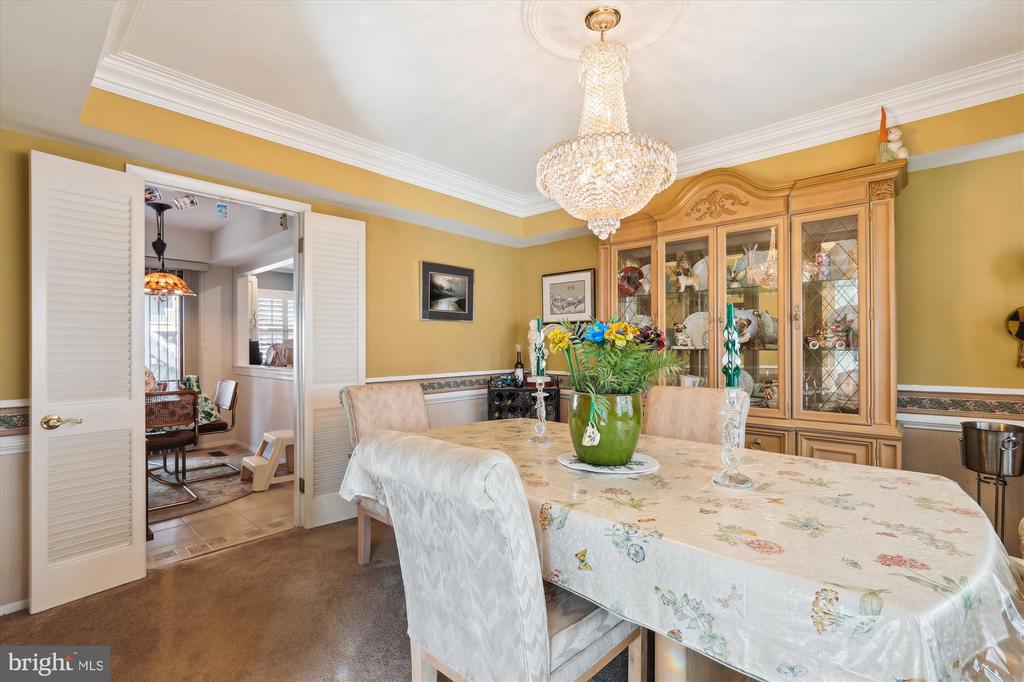 4212 MAJESTIC LANE
