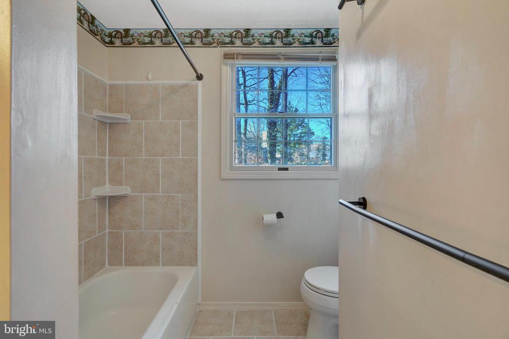 13760 CABELLS MILL DRIVE