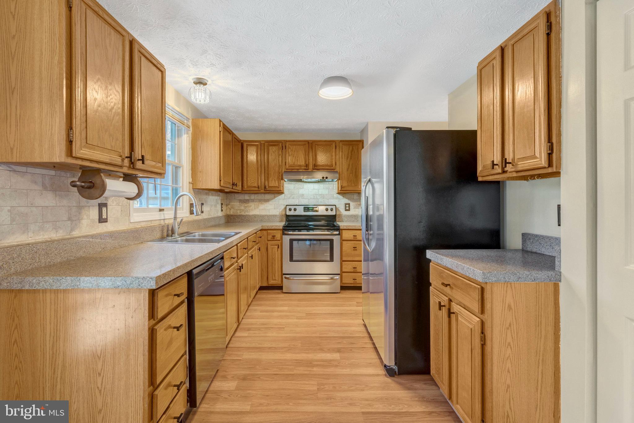 13760 CABELLS MILL DRIVE