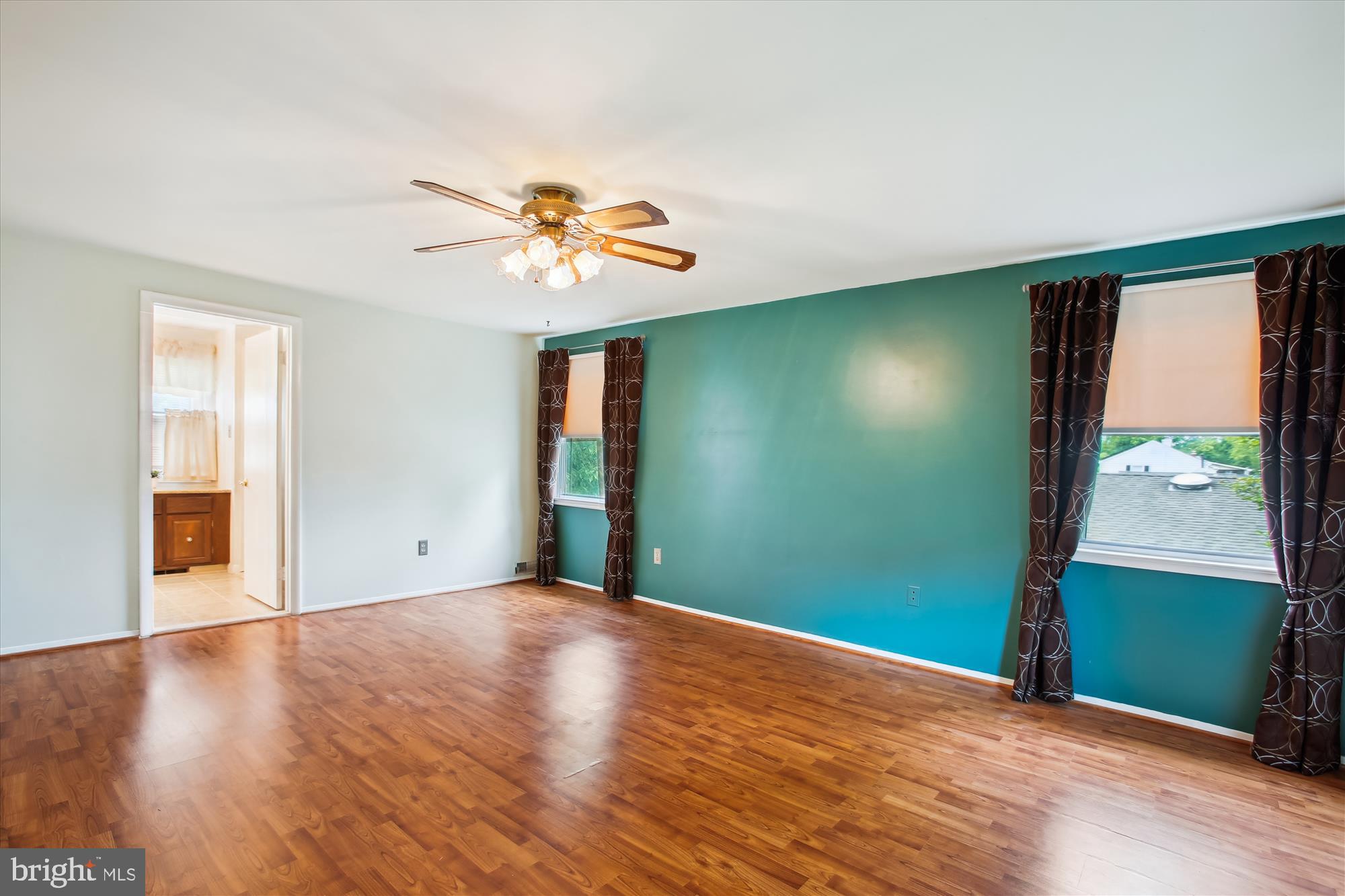 4129 MEADOW HILL LANE