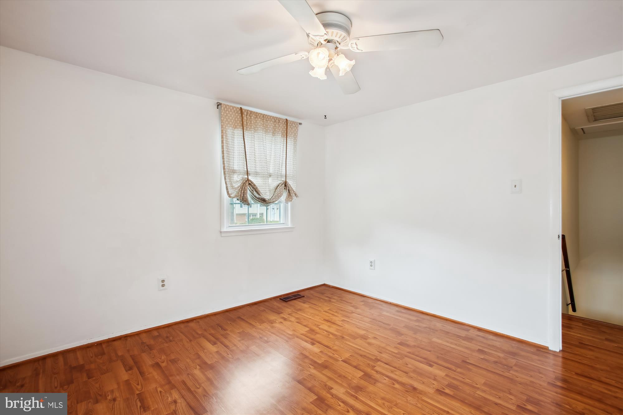 4129 MEADOW HILL LANE