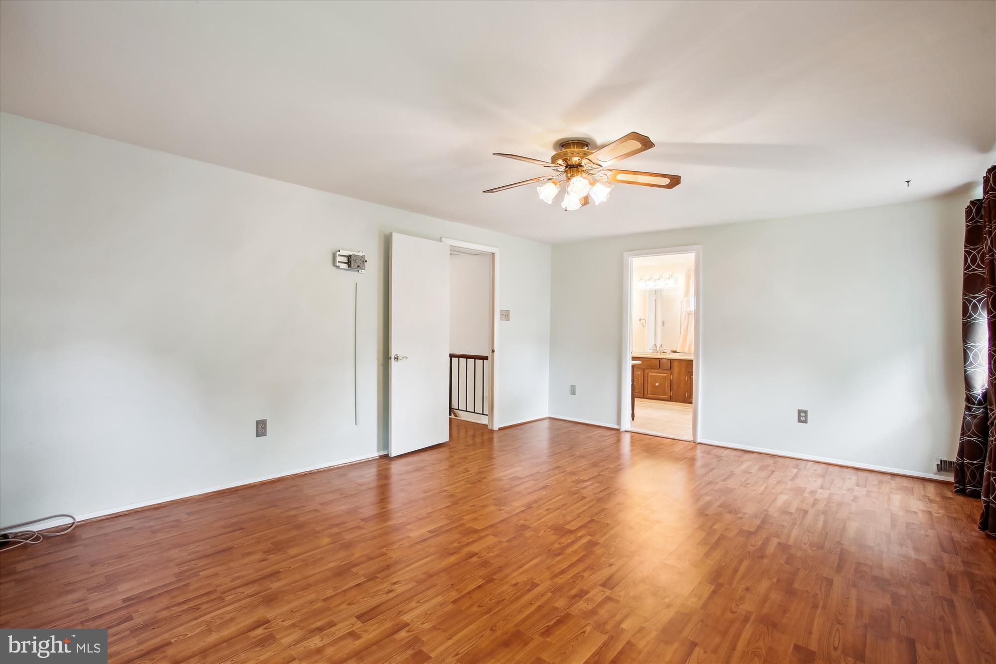 4129 MEADOW HILL LANE