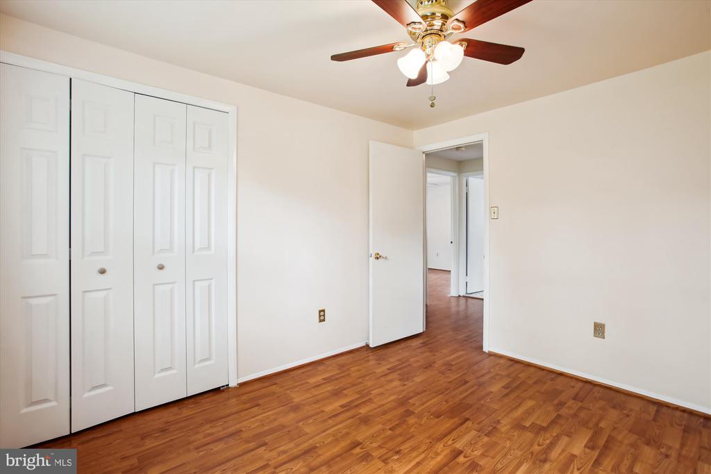 4129 MEADOW HILL LANE