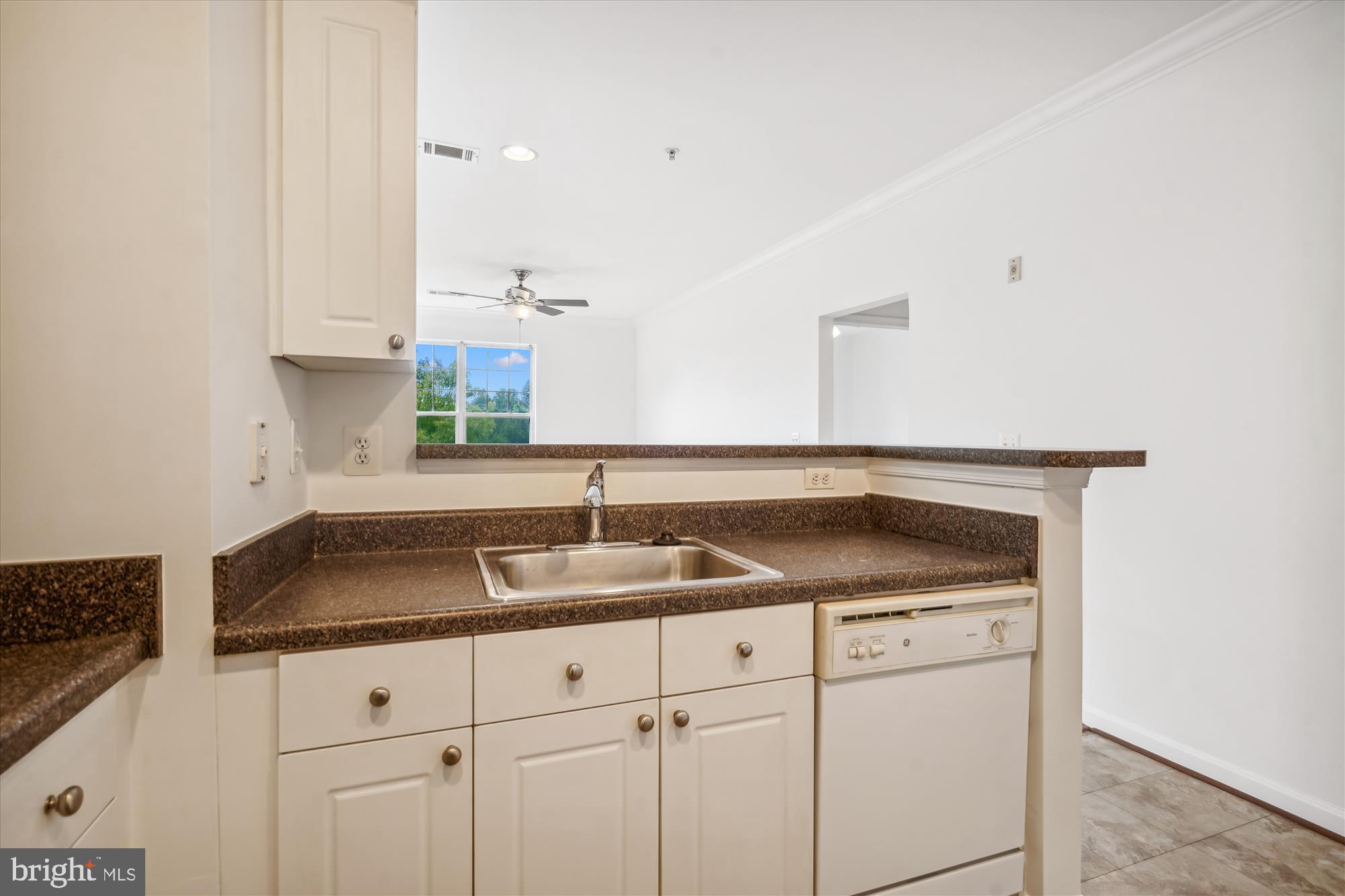 11350 ARISTOTLE DRIVE 7-202