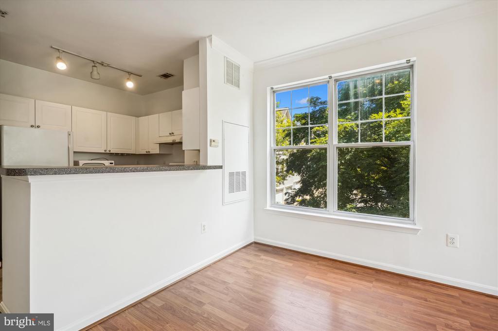 11350 ARISTOTLE DRIVE 7-202
