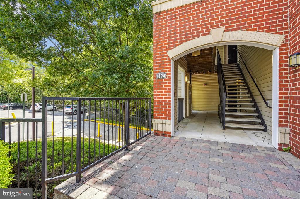 11350 ARISTOTLE DRIVE 7-202