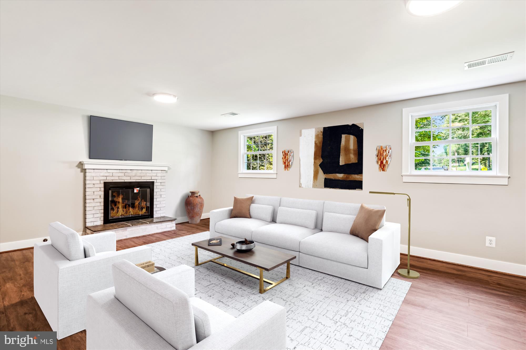 4711 PONTIAC DRIVE