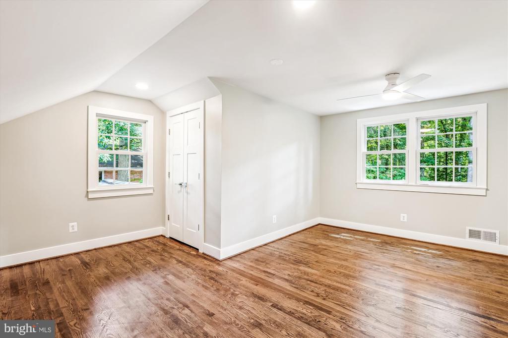 4711 PONTIAC DRIVE