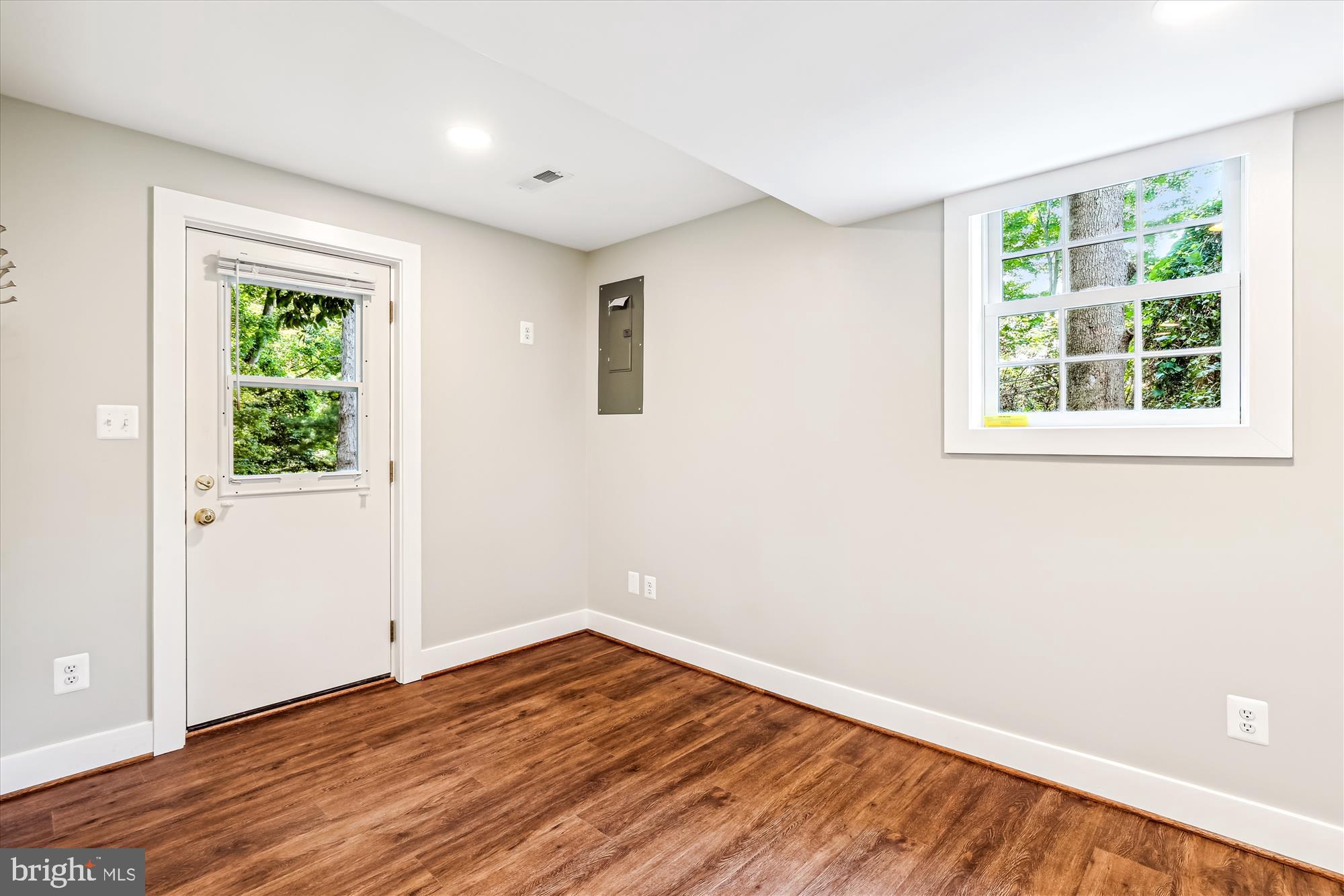 4711 PONTIAC DRIVE