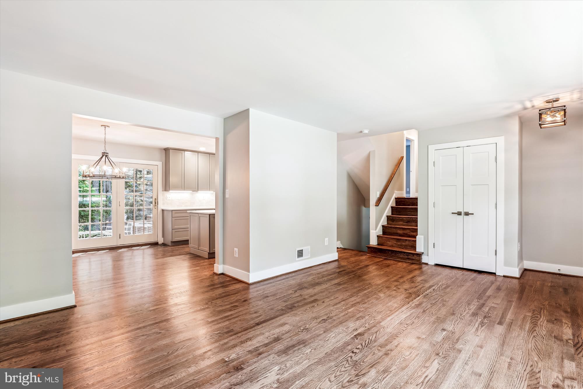 4711 PONTIAC DRIVE