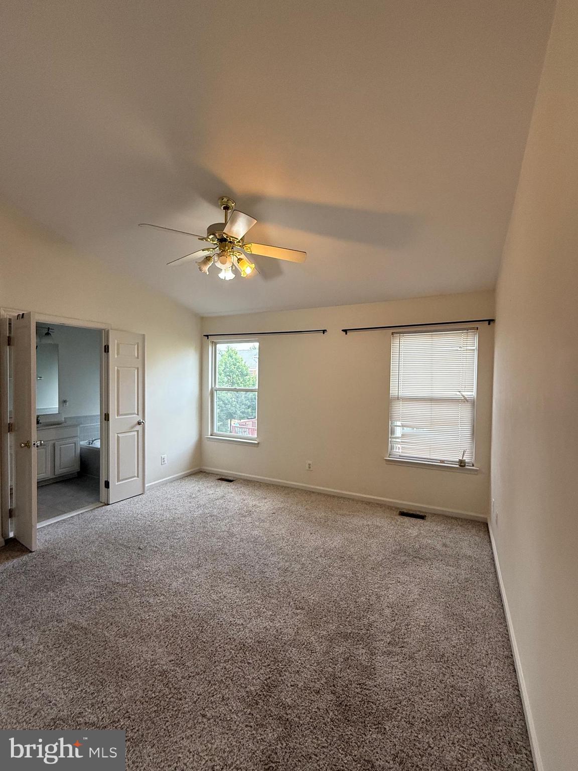 2560 JAMES MADISON CIRCLE