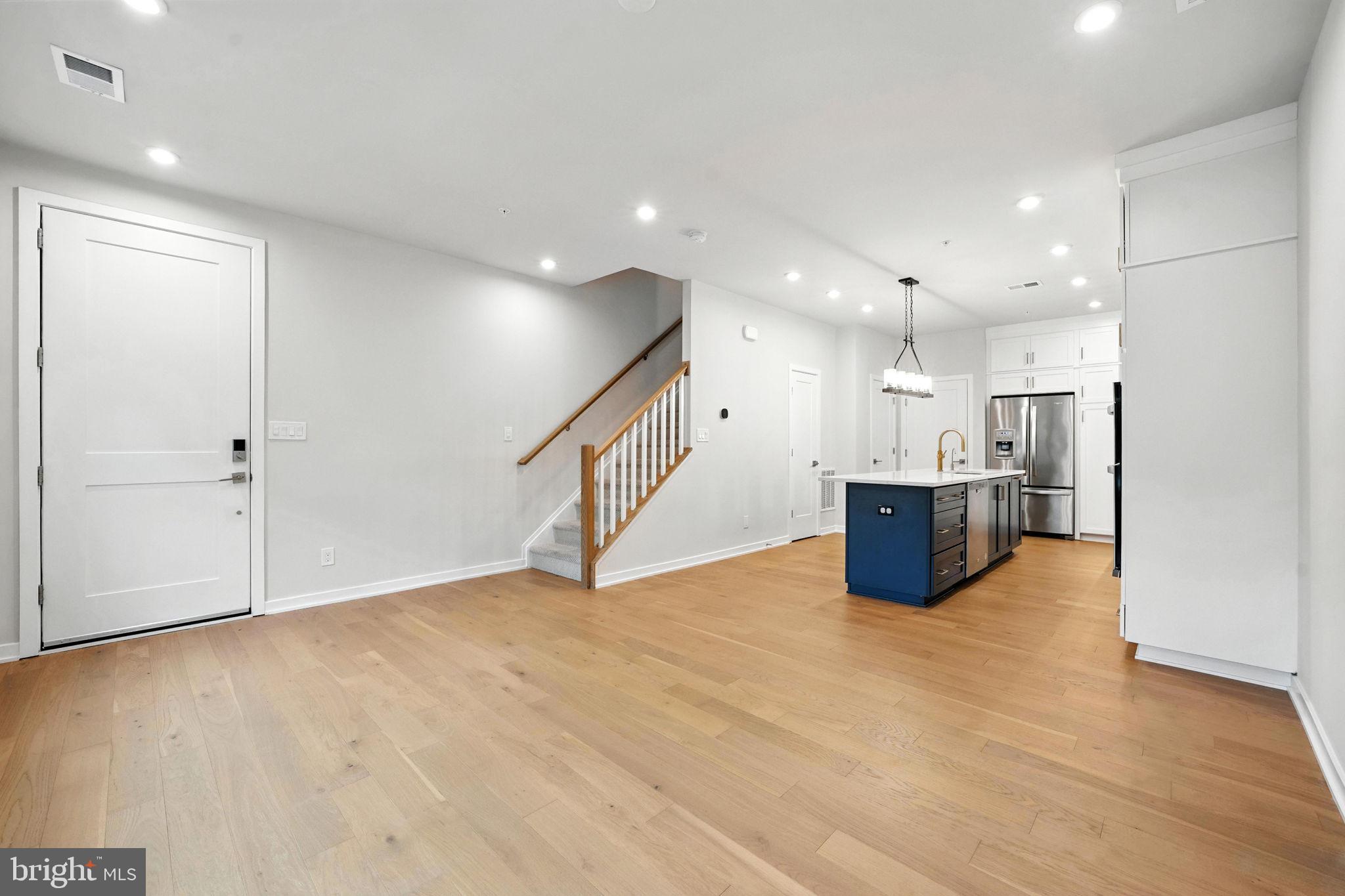 7548 SAWYER FARM WAY 1407