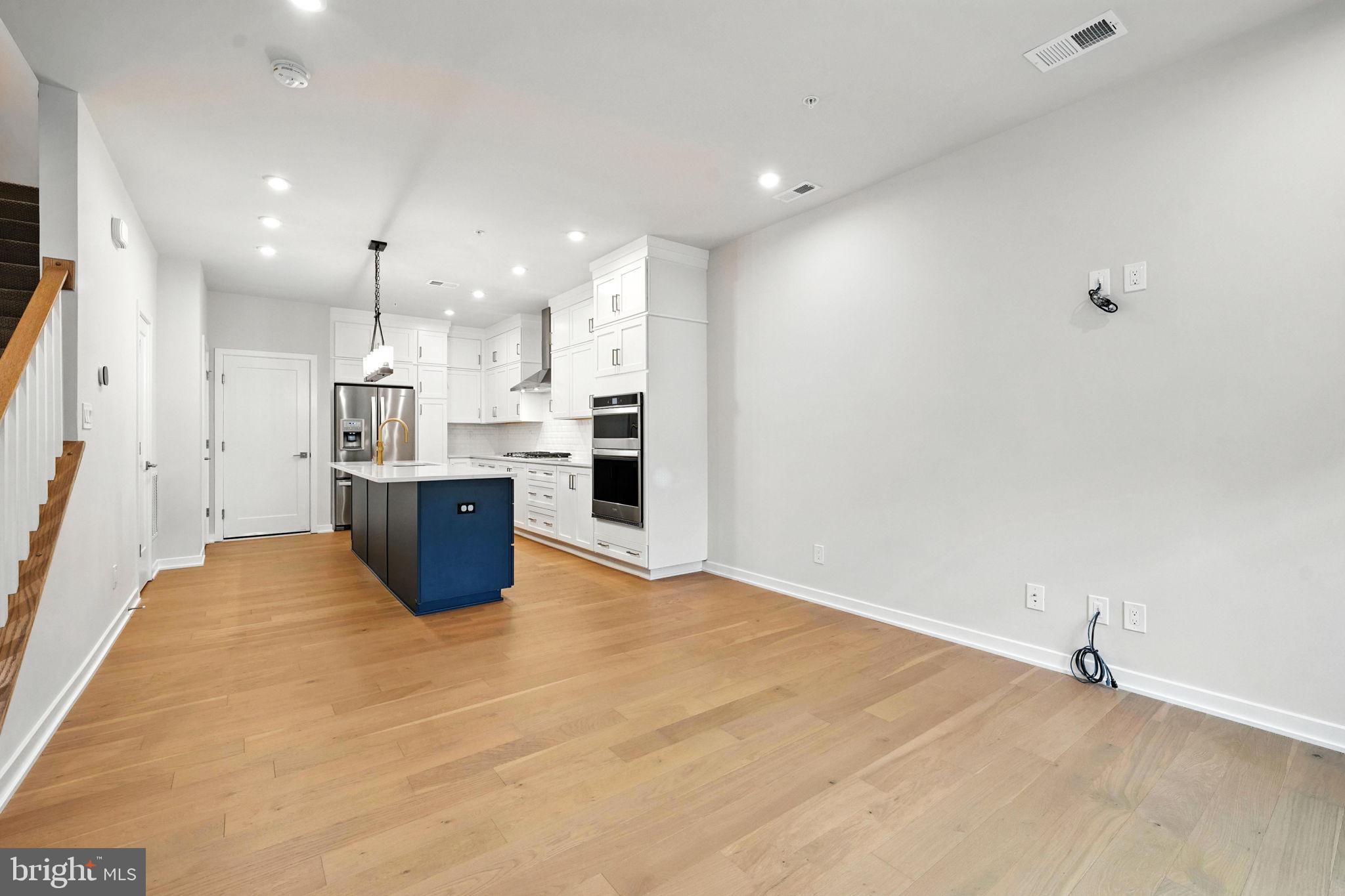 7548 SAWYER FARM WAY 1407