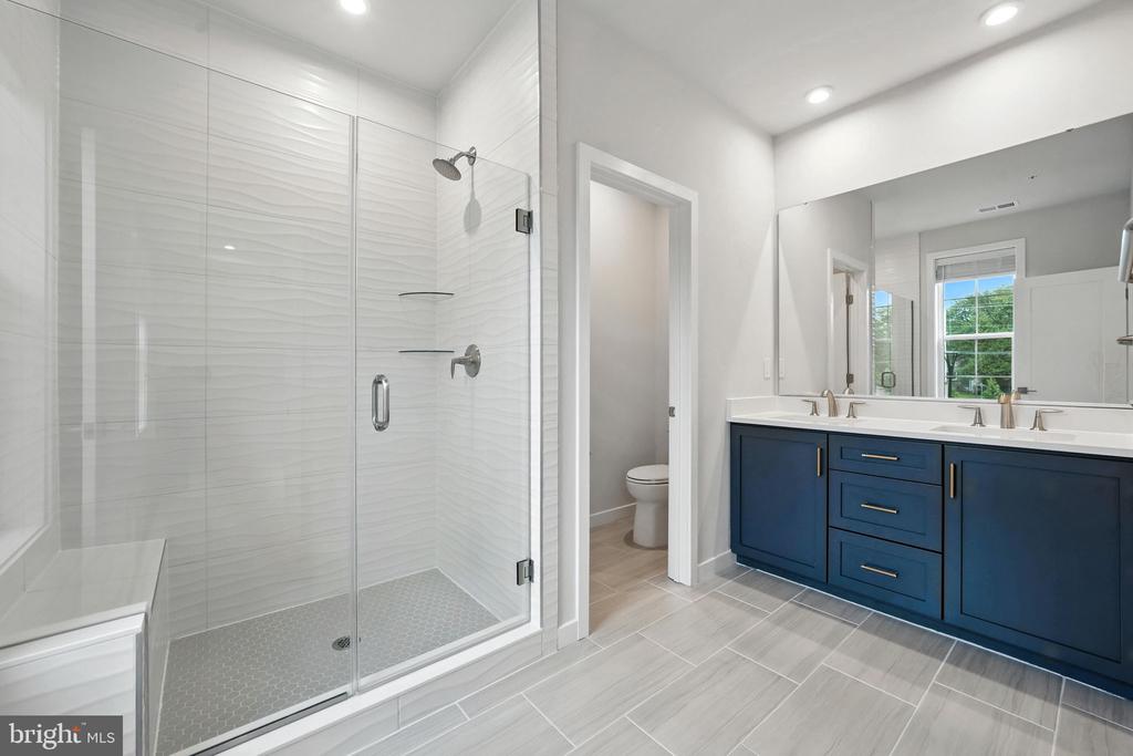 7548 SAWYER FARM WAY 1407