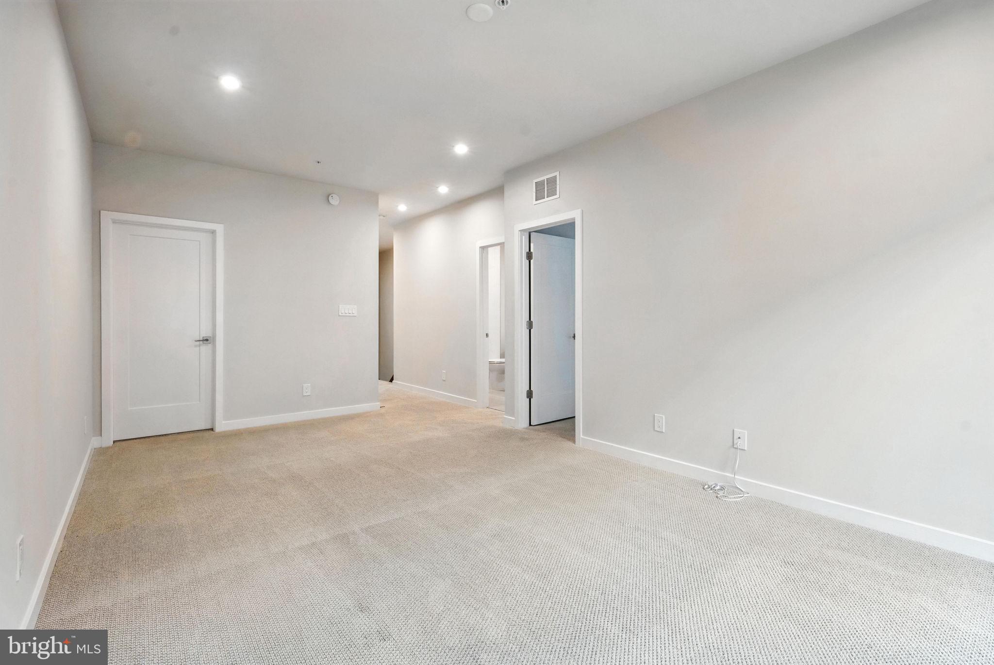 7548 SAWYER FARM WAY 1407