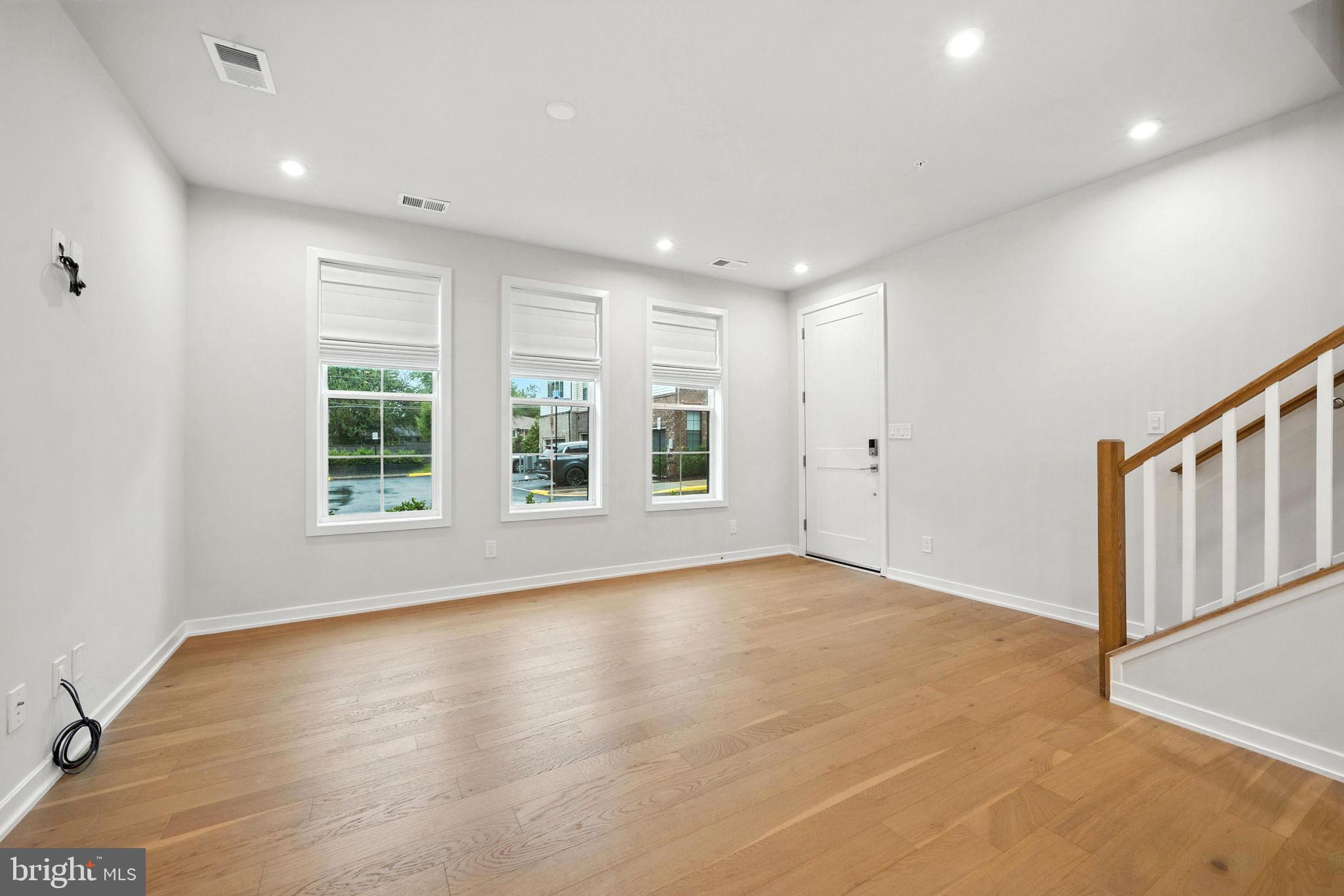 7548 SAWYER FARM WAY 1407