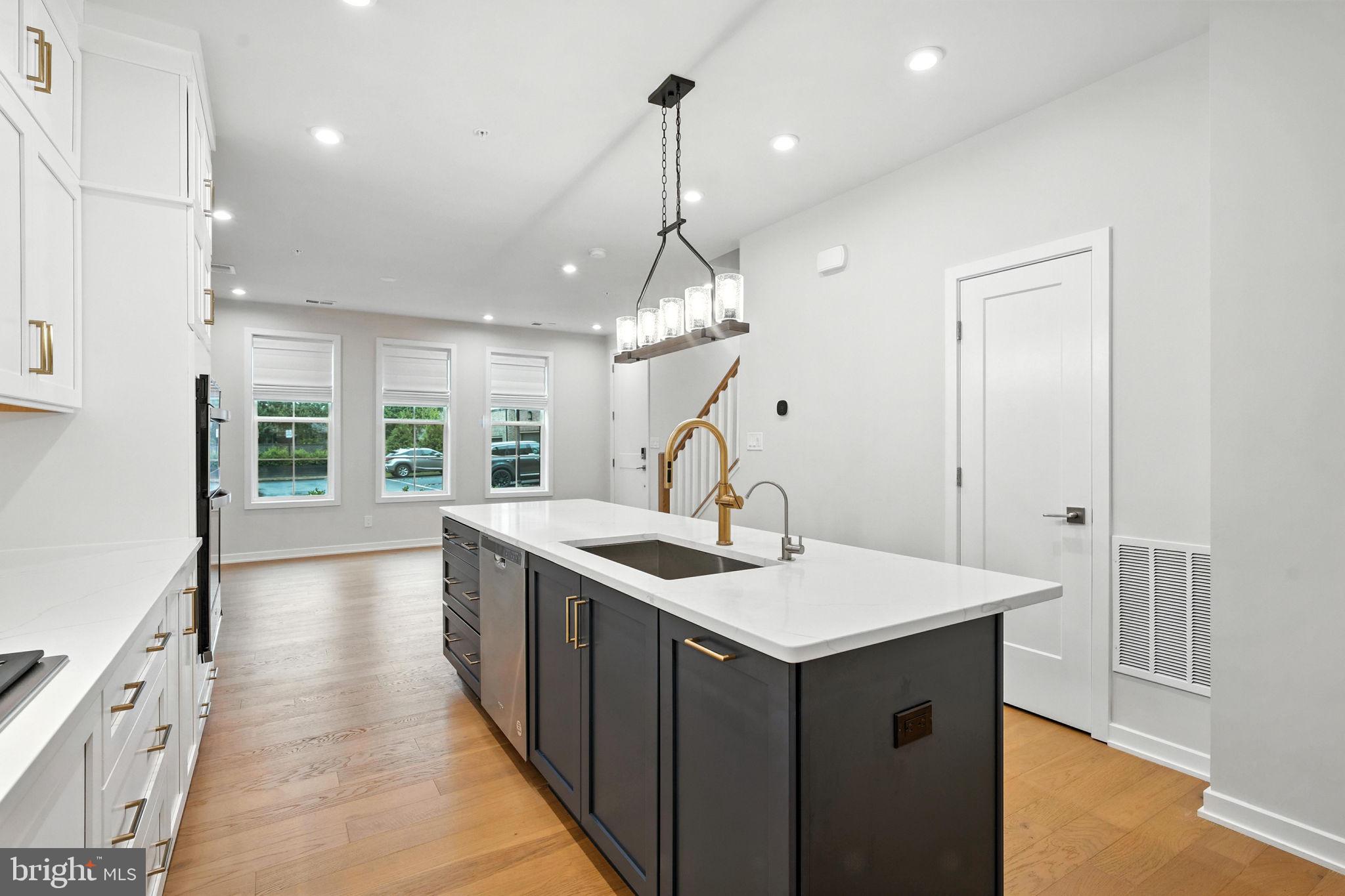 7548 SAWYER FARM WAY 1407