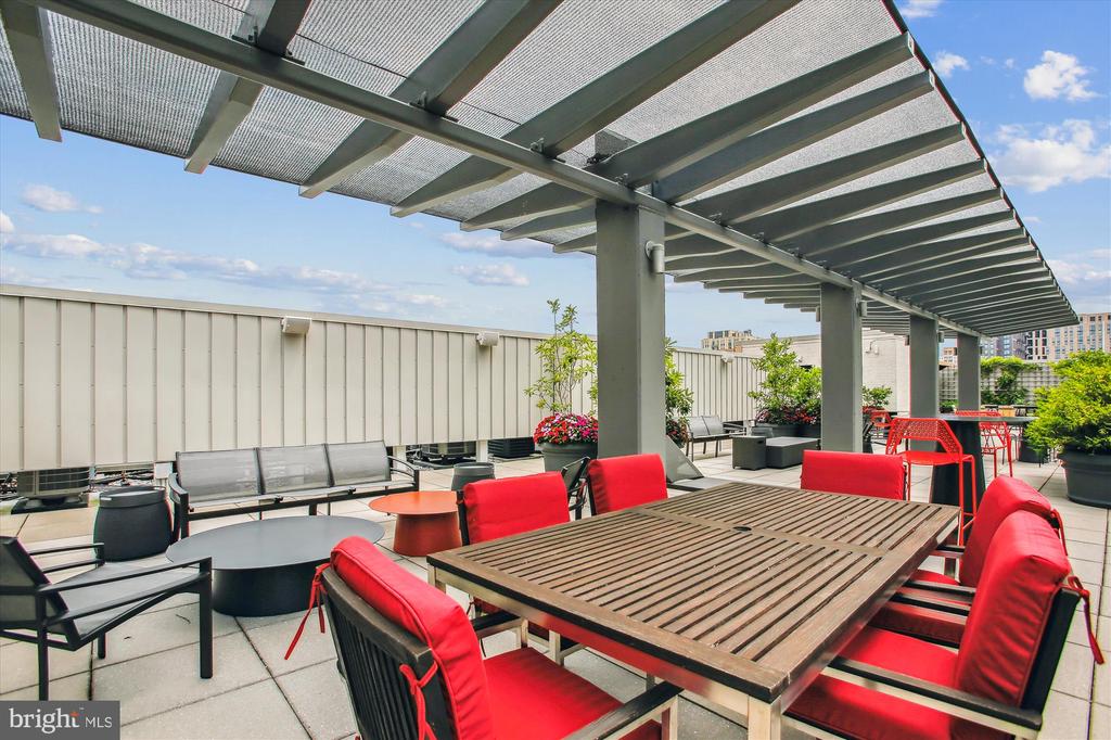 12025 NEW DOMINION PARKWAY 305