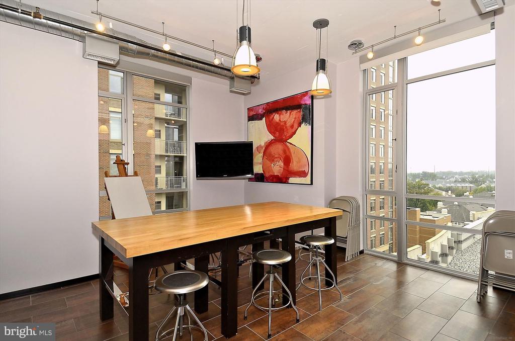 12025 NEW DOMINION PARKWAY 305