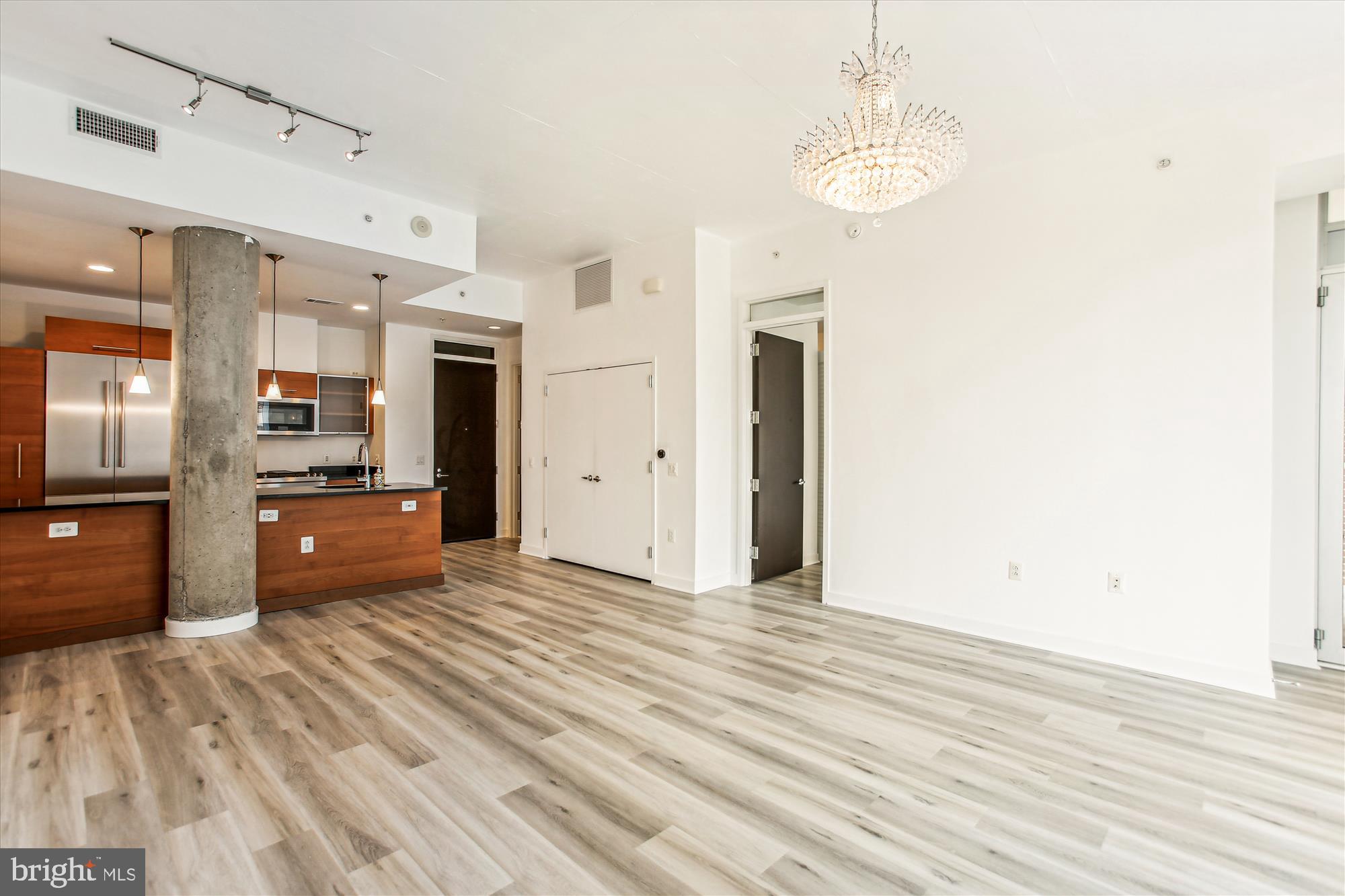 12025 NEW DOMINION PARKWAY 305