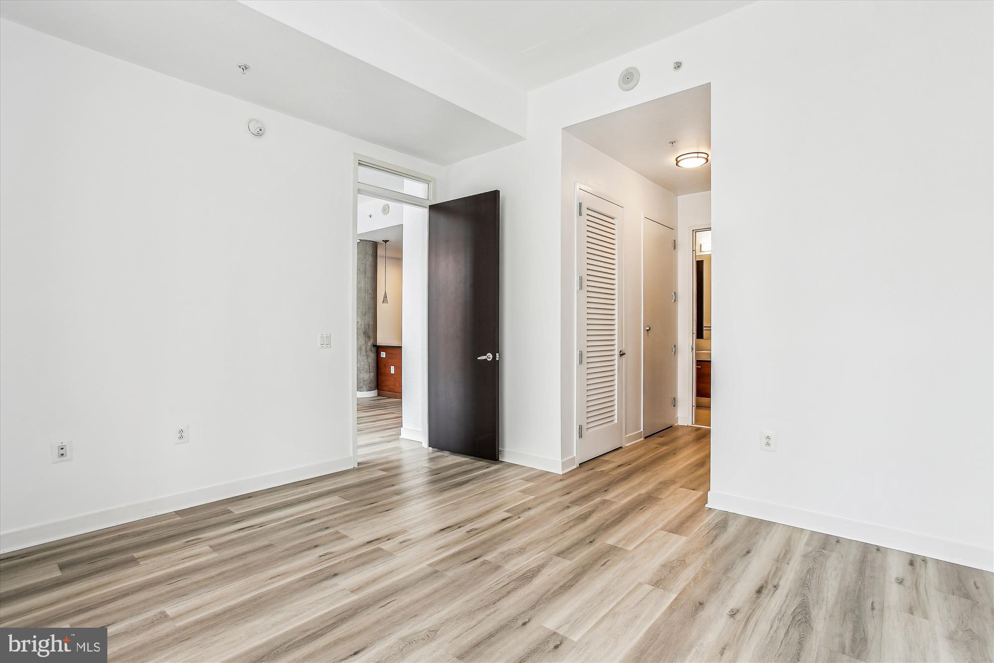 12025 NEW DOMINION PARKWAY 305